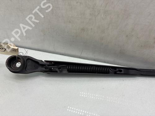 Used Front windshield wiper arm Front windshield wiper arm 36937739 36937739