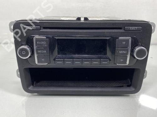 Used Radio VW POLO V (6R1, 6C1) 1.6 TDI (90 hp) 19977138