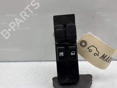 Used Left front window switch SUZUKI SWIFT III (MZ, EZ) 1.3 DDiS (RS413D) (75 hp) 27095554