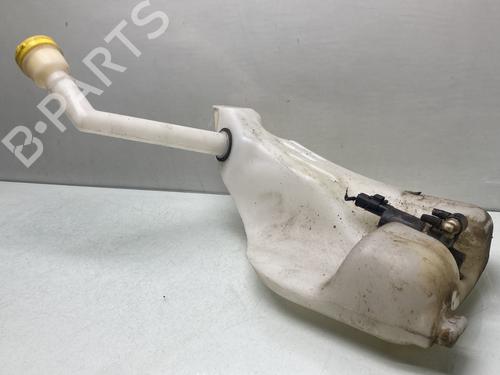 Used Windscreen washer tank RENAULT SCÉNIC III (JZ0/1_) 1.2 TCe (116 hp) 32389531
