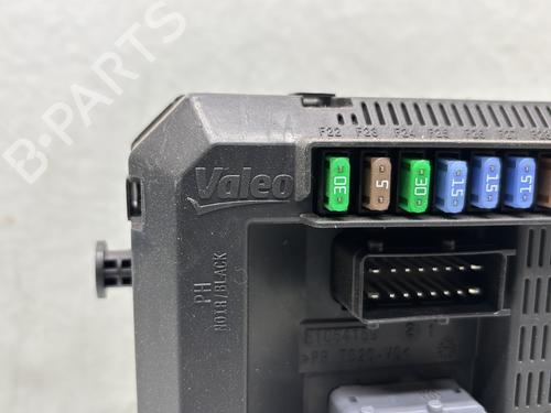 Fuse box PEUGEOT 208 I (CA_, CC_) 1.2 VTI 82 | BP29141736E1