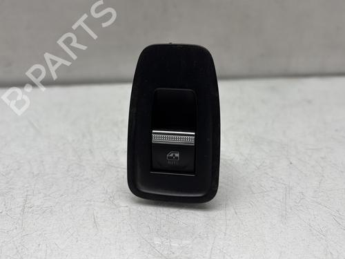 Used Right front window switch RENAULT CLIO V (B7_) 1.3 TCe 130 (B7MF) (131 hp) 32063542