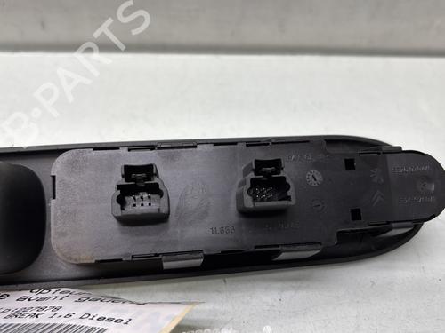 Used Left front window switch Left front window switch PEUGEOT 307 SW (3H) 1.6 HDI 110 (109 hp) 33484880 33484880