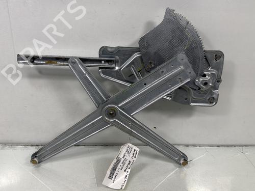 Vindusheismekanisme venstre foran RENAULT TWINGO I (C06_) 1.2 (C066, C068) (58 hp) 32853970