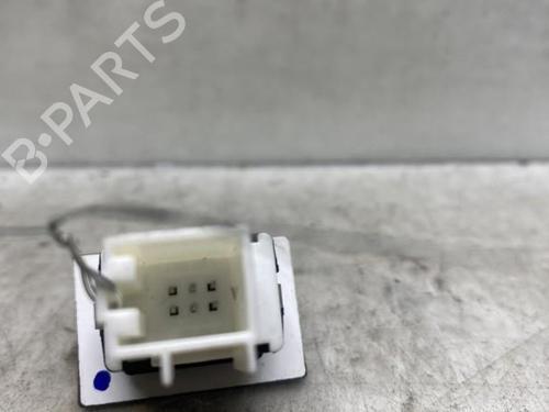 Used Warning switch Warning switch SKODA SUPERB II (3T4) [2008-2015] 19962848 19962848