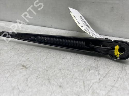 Used Front windshield wiper arm FORD KA (RB_) 1.3 i ROCAM (70 hp) 19953051