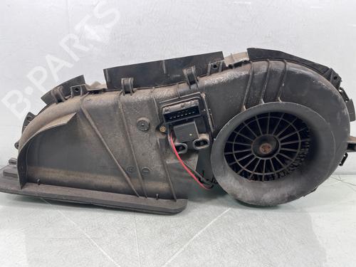 Motor da chauffage Motor da chauffage RENAULT CLIO II (BB_, CB_) 1.2 (BB0A, BB0F, BB10, BB1K, BB28, BB2D, BB2H, CB0A,... (58 hp) 36389061 36389061