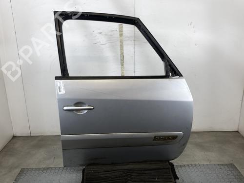 Used Right front door RENAULT ESPACE IV (JK0/1_) 2.0 dCi (JK01, JK02, JK1J, JK1K, JK1H) (150 hp) 25597738