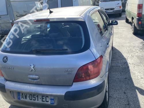 Fuse box PEUGEOT 307 (3A/C) 2.0 HDi 110 | BP20330488E1 
