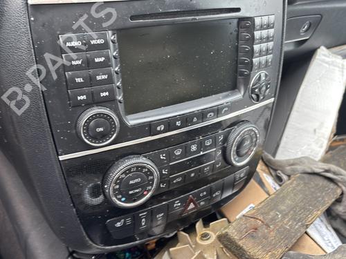 Wheel arch MERCEDES-BENZ R-CLASS (W251, V251) R 320 CDI 4-matic (251.022, 251.122) | BP32318074C56