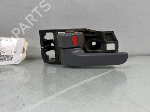 Used Front left interior door handle TOYOTA RAV 4 II (_A2_) 2.0 D 4WD (CLA20_, CLA21_, CLA20R, CLA21R) (116 hp) 30307376