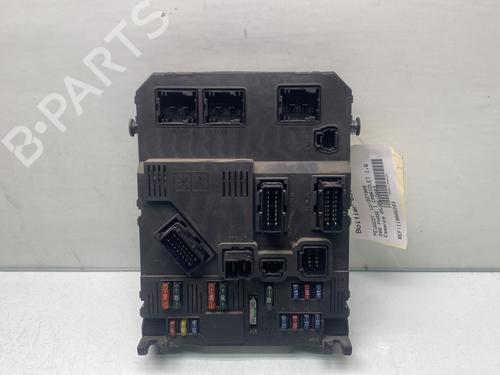 Used Fuse box Fuse box PEUGEOT 206 CC (2D) 1.6 16V (2DNFUF, 2DNFUR) (109 hp) 32725201 32725201
