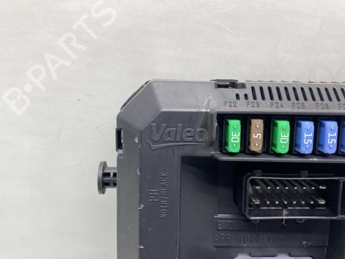 Fuse box PEUGEOT 208 I (CA_, CC_) 1.4 VTi | BP24200300E1