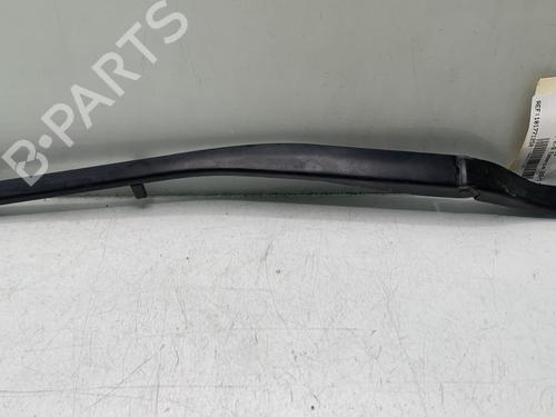 Used Front windshield wiper arm PEUGEOT 607 (9D, 9U) 3.0 V6 24V (207 hp) 31160239