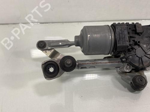 Used Front wiper motor Front wiper motor VW UP! (121, 122, BL1, BL2, BL3, 123) 1.0 (60 hp) 19963956 19963956