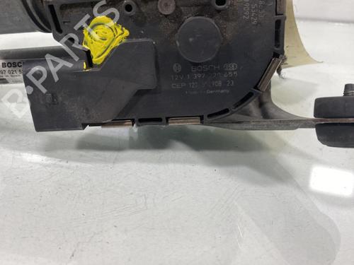 Used Front wiper motor SEAT LEON (1P1) [2005-2013]  19953228