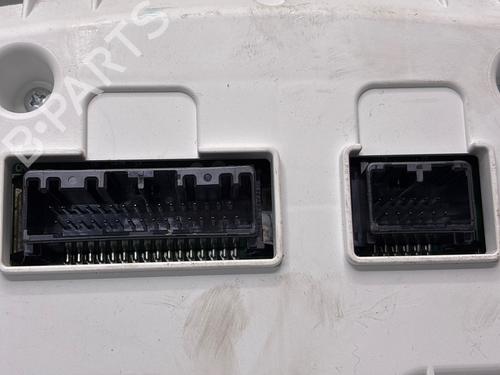 Used Instrument cluster Instrument cluster 39107792 39107792