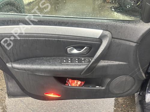 Switch RENAULT LAGUNA III (BT0/1) 2.0 dCi (BT07, BT0J, BT14, BT1A, BT1S) | BP35896861I30 - Image 9