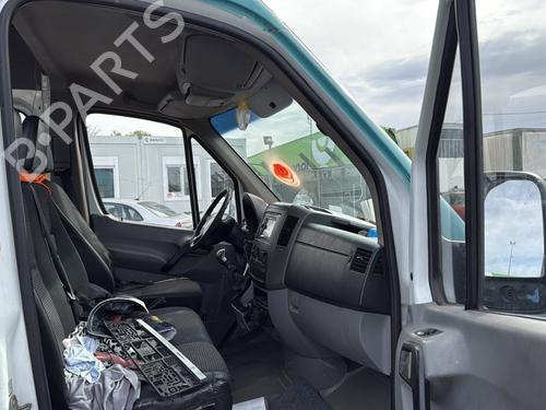 Front left door window MERCEDES-BENZ SPRINTER 3,5-t Van (B907, B910) 316 CDI RWD (907.631, 907.633, 907.635, 907.637) | BP29413615C18 