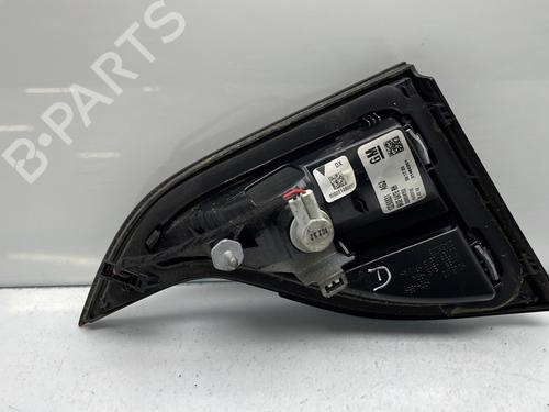 right-tailgate-light-opel-zafira-tourer-c-p12-2011-23766526 main image