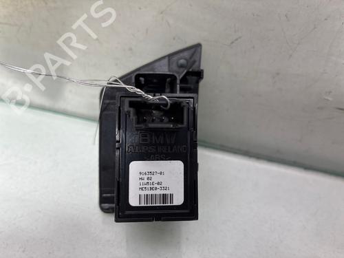 Højre bagtil elrude kontakt Højre bagtil elrude kontakt BMW 5 Touring (F11) 520 d (184 hp) 37029007 37029007
