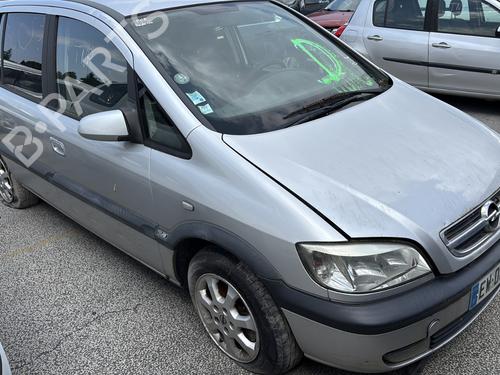 Venstre Baklys OPEL ZAFIRA A MPV (T98) 2.0 DTI 16V (F75) | BP29615524C34 