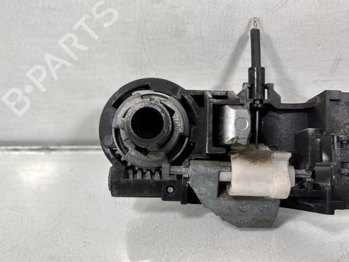 rear-left-exterior-door-handle-renault-clio-iii-br01-cr01-2005-2006-2007-2008-2009-2010-2011-2012-2013-2014-30307446 main image