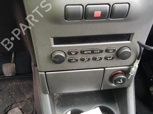 Left taillight OPEL ZAFIRA A MPV (T98) 2.0 DTI 16V (F75) | BP20023340C34 