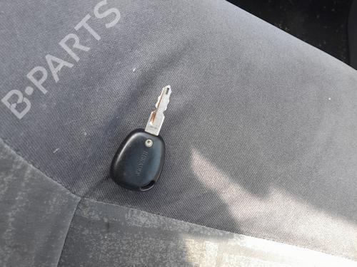Brugte RENAULT MEGANE I (BA0/1_)  1.9 dTi (BA08, BA0N)  4773082