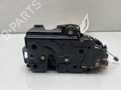 Used Front left lock VW TOURAN (1T1, 1T2) 1.9 TDI (90 hp) 24638469