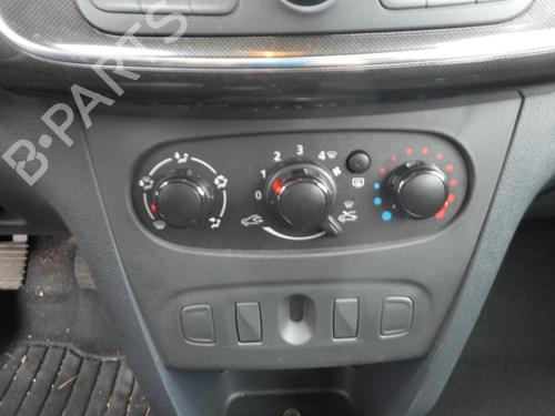 Right front window switch DACIA SANDERO II 1.0 SCe 75 (B8JC, B8JD, B8NC) | BP20032729I26 - Image 30
