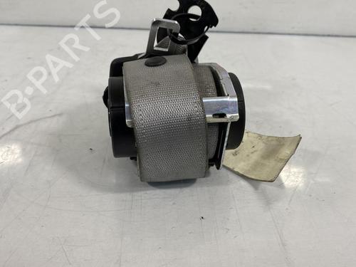 Venstre bak beltestrammer OPEL CORSA D (S07) 1.3 CDTI (L08, L68) | BP20019242C89 