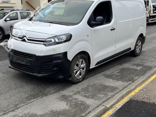 Electronic module CITROËN JUMPY III Van (V_) 2.0 BlueHDi 120 | BP32305710M83  - Image 9