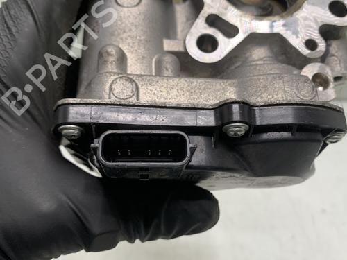 Used Throttle body Throttle body RENAULT CLIO V (B7_) 1.5 Blue dCi 100 (B7AD) (101 hp) 31211806 31211806
