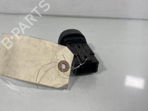 Used Warning switch Warning switch RENAULT MEGANE I (BA0/1_) [1995-2004] 20024721 20024721