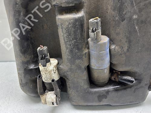 windscreen-washer-tank-citroen-c4-i-lc_-2004-2005-2006-2007-2008-2009-2010-2011-2012-2013-2014-28519616 main image