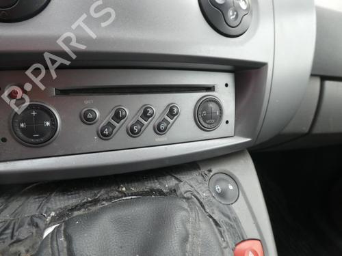 Instrument cluster RENAULT SCÉNIC II (JM0/1_)  | BP19956975C47 
