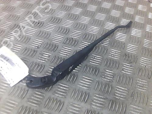 Used Front windshield wiper arm MINI MINI (R56) Cooper D (109 hp) 20004140