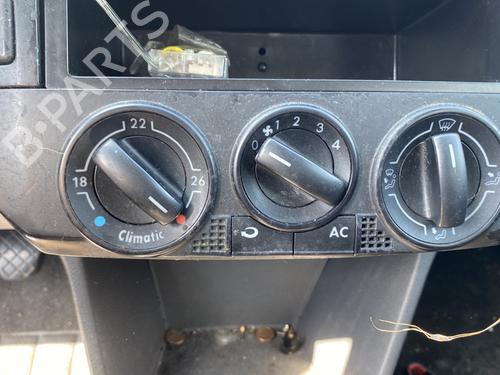 Front left window mechanism VW POLO (9N_, 9A_) 1.4 TDI | BP28281440C22 