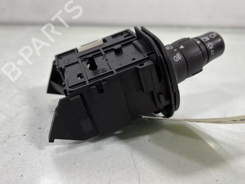 Switch RENAULT SCÉNIC II (JM0/1_) 1.5 dCi (JM1E, JM16) 7701060397
