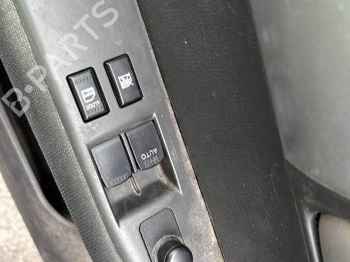 Left front window switch SUZUKI SWIFT III (MZ, EZ) 1.3 DDiS (RS413D) | BP38230580I27 - Image 23