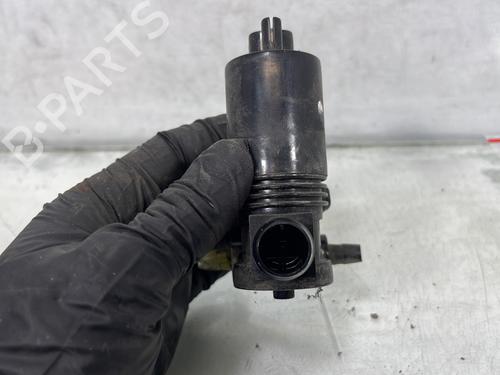 Used Washer pump Washer pump NISSAN JUKE (F15) 1.5 dCi (110 hp) 33831140 33831140