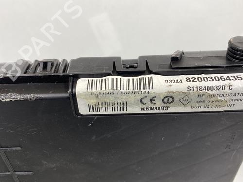 Used Fuse box Fuse box RENAULT MEGANE II (BM0/1_, CM0/1_) [2001-2012] 19971277 19971277