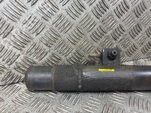 Used Right front shock absorber Right front shock absorber 38978160 38978160