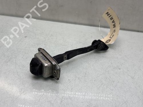 hingedoor-check-strap-renault-megane-iv-hatchback-b9amn_-2015-33427451 main image