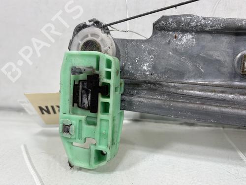 Rudehejsemekanisme Højre foran RENAULT SCÉNIC II (JM0/1_) 1.5 dCi (JM02, JM13) | BP29748999C23 