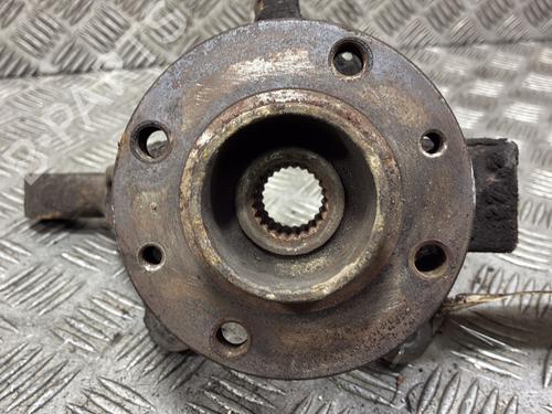 Used Left front steering knuckle Left front steering knuckle RENAULT CLIO III (BR0/1, CR0/1) [2005-2014] 34243331 34243331