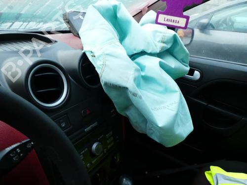 Rear parcel shelf FORD FIESTA V (JH_, JD_) 1.4 TDCi | BP28279688C85