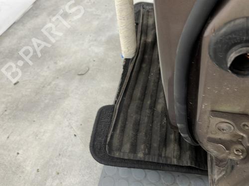 Left front door PEUGEOT 308 II (LB_, LP_, LW_, LH_, L3_) 1.6 BlueHDi 120 | BP29999556C2