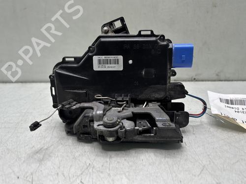 Used Front right lock VW POLO IV (9N_, 9A_) 1.4 TDI (70 hp) 31293277